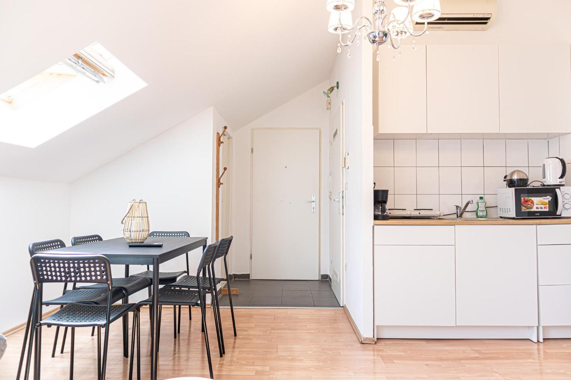 Spacious 2br Great Location - Near Schoenbrunn Wien